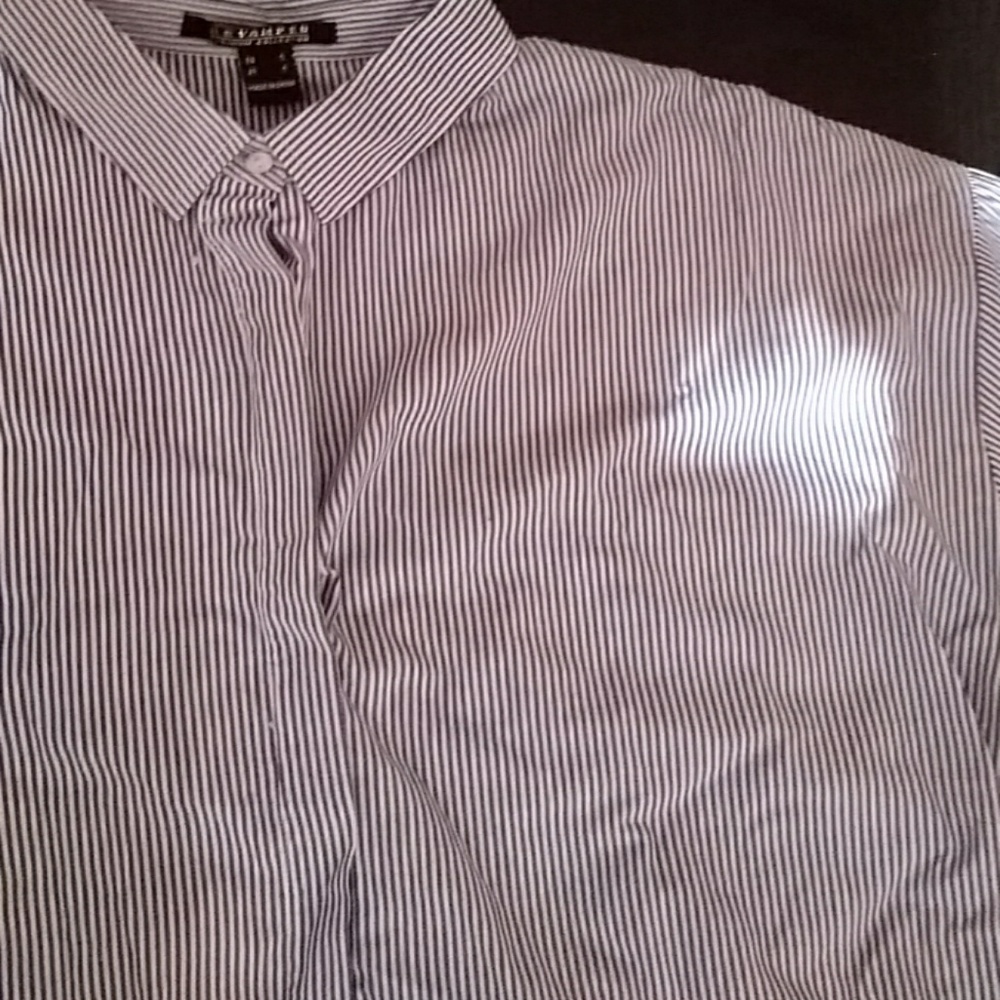 Button down shirt that can be worn as a dress